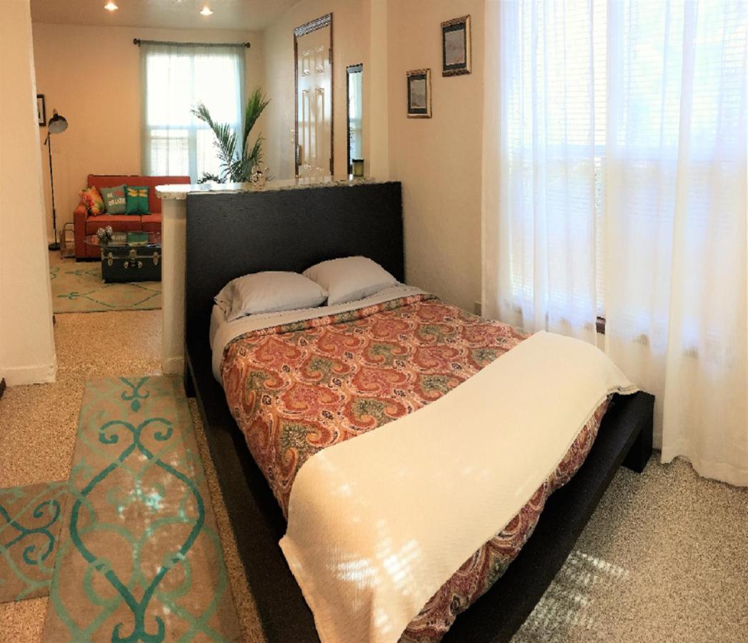 Ou-Walk To Campus , Downtown ; Designer Studio オクラホマシティ エクステリア 写真